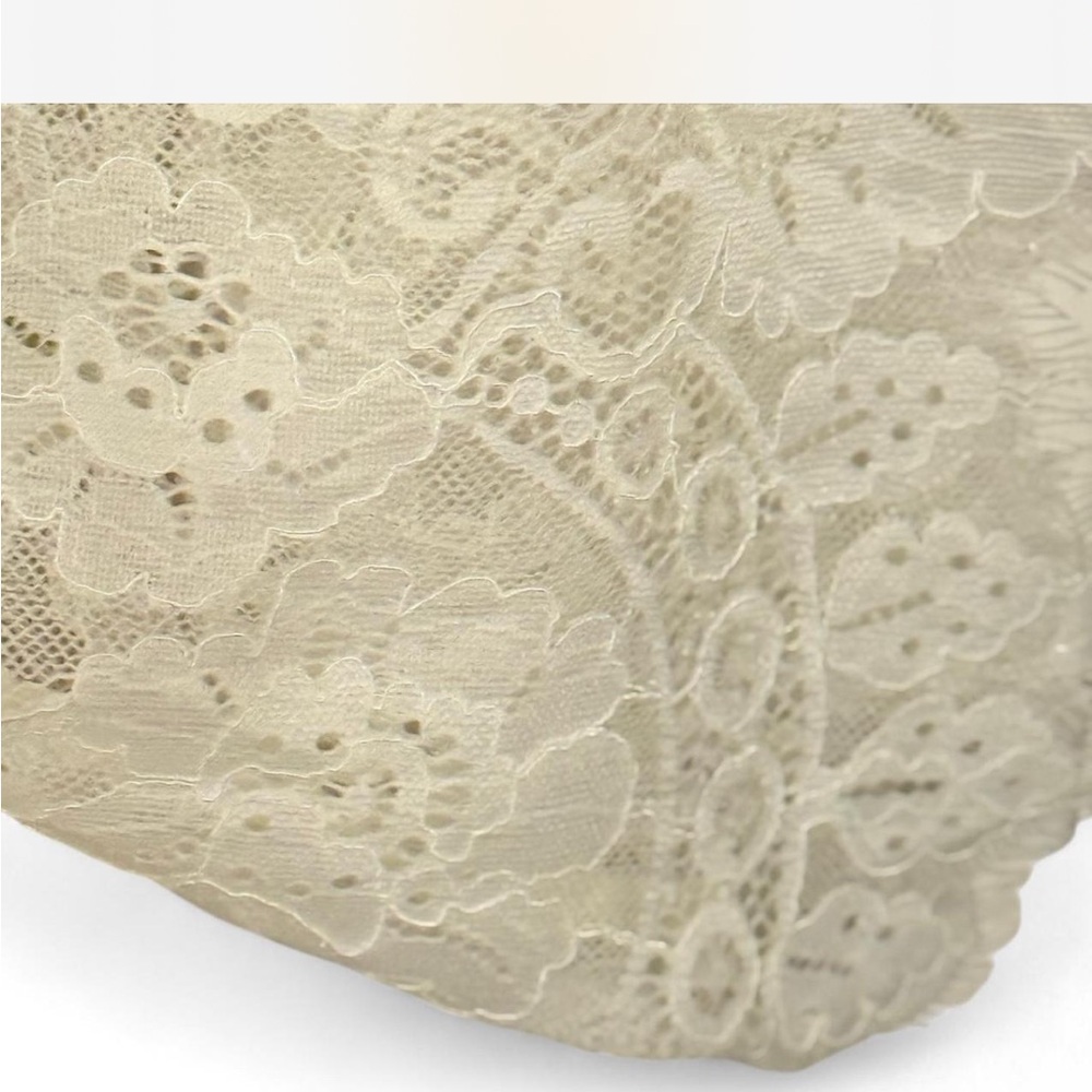 Elegant Lace Duster Cardigan - Picture 7 of 10